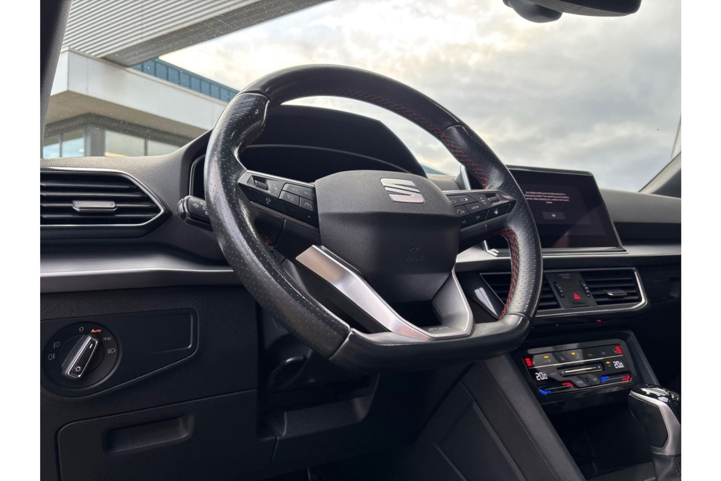 SEAT Tarraco 1.4 TSI EHY. PHEV FR 245PK NAVI LEER PDC-CAMERA WINTERPACK.