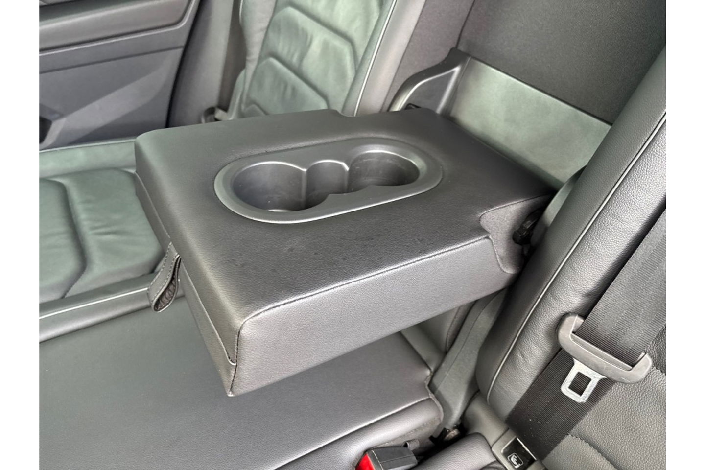 SEAT Tarraco 1.4 TSI EHY. PHEV FR 245PK NAVI LEER PDC-CAMERA WINTERPACK.