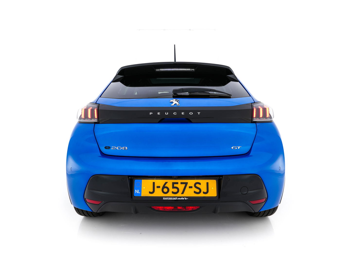 Peugeot e-208 EV GT 350 50 kWh [ 3-Fase ] (INCL.BTW) *PANO | FULL-LED | DIGI-COCKPIT | BLINDSPOT | CAMERA | LEATHER-ALCANTARA | AMBIENT-LIGHT | NAVI-FULLMAP | LANE-ASSIST | KEYLESS | DAB | CCS-FASTLOADER | HEATED-SPORTSEATS | 17''ALU