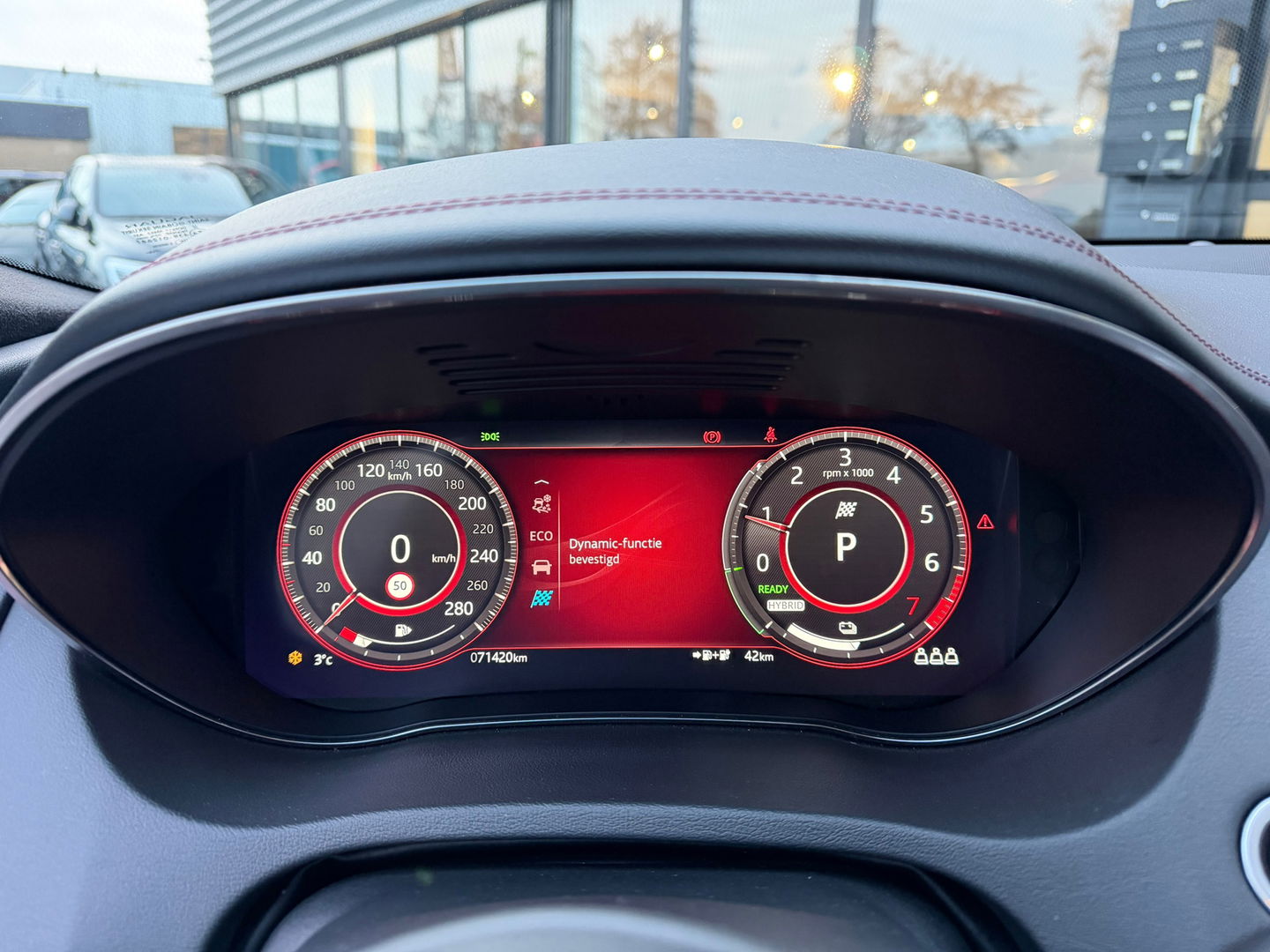 Jaguar E-Pace 1.5 P300e AWD R-Dynamic HSE Pano|Memory|Meridian|Carplay|310PK|Camera