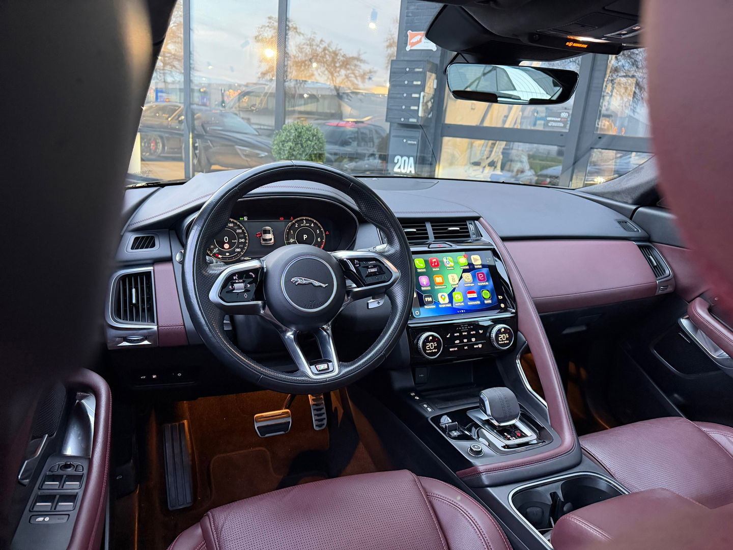 Jaguar E-Pace 1.5 P300e AWD R-Dynamic HSE Pano|Memory|Meridian|Carplay|310PK|Camera