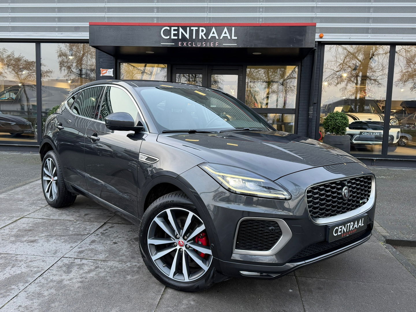 Jaguar E-Pace 1.5 P300e AWD R-Dynamic HSE Pano|Memory|Meridian|Carplay|310PK|Camera