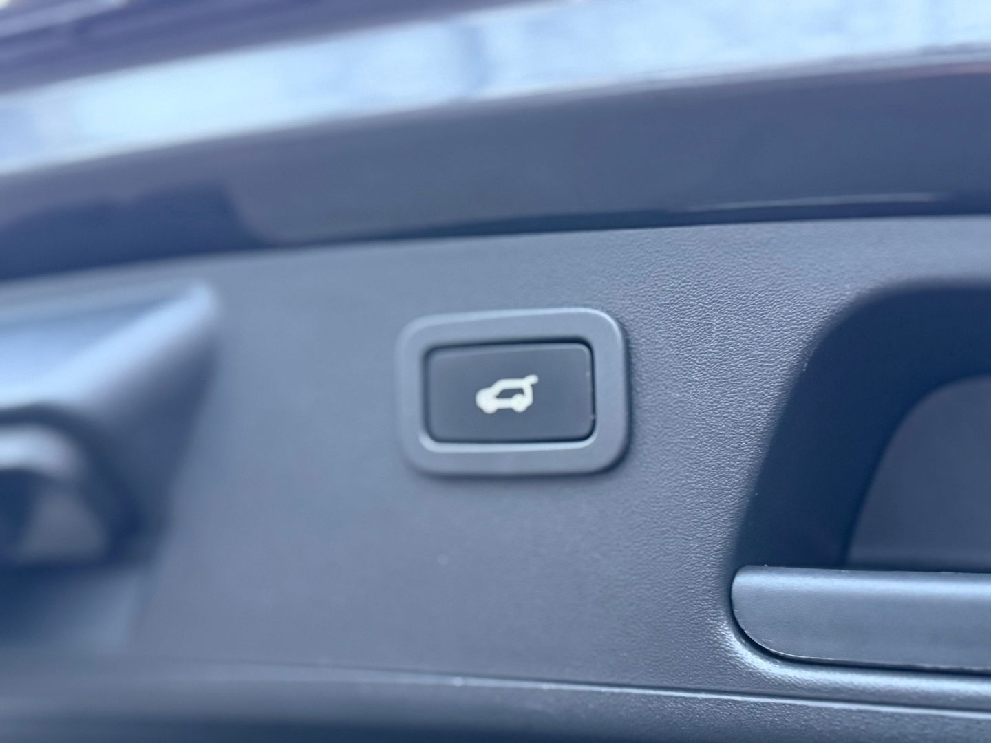 Jaguar E-Pace 1.5 P300e AWD R-Dynamic HSE Pano|Memory|Meridian|Carplay|310PK|Camera