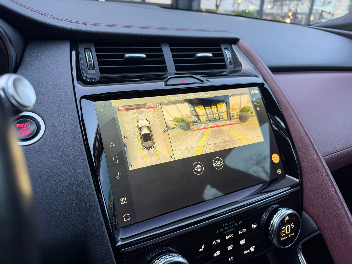 Jaguar E-Pace 1.5 P300e AWD R-Dynamic HSE Pano|Memory|Meridian|Carplay|310PK|Camera