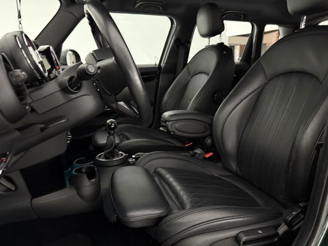 MINI Cooper 1.5 Cooper Chili Serious Business | Clima | Cruise | Navi | Parkeersens. | Keyless