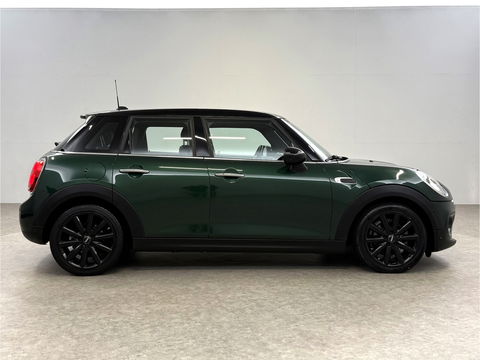 MINI Cooper 1.5 Cooper Chili Serious Business | Clima | Cruise | Navi | Parkeersens. | Keyless
