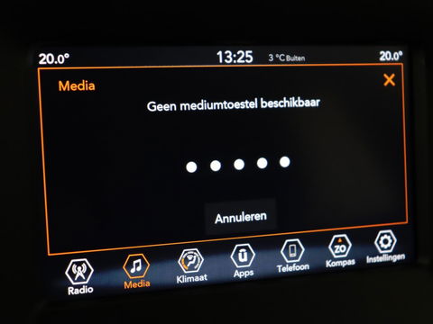 Jeep Compass 1.3T Longitude | Automaat | Trekhaak | Keyless | Carplay | Climate control | Parkeerhulp | Cruise control | DAB | Bluetooth