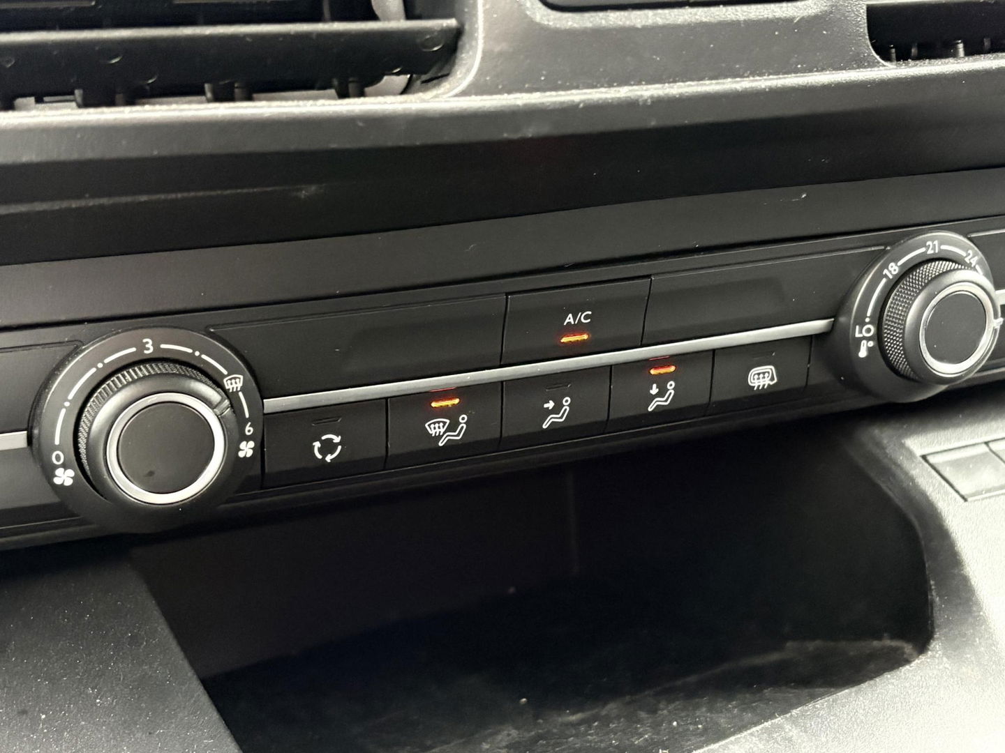 Peugeot Partner 1.5 BlueHDi 100 S&S L1