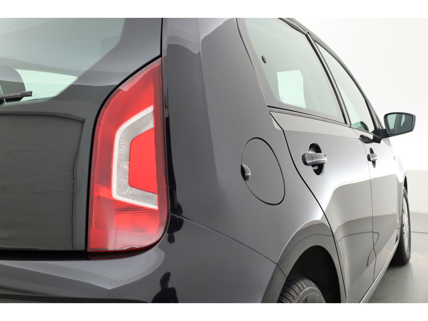 Volkswagen up! 1.0 move up! BlueMotion | Navigatie | Bluetooth | Airco | All Seasons