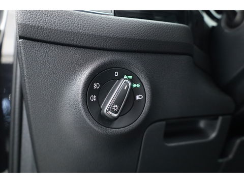 Škoda Kodiaq 1.5 TSI Style Business 7p. DSG | Pano | Camera | Trekhaak | Apple CarPlay | Dodehoekdet. | Stoelverw. | Keyless | Navi