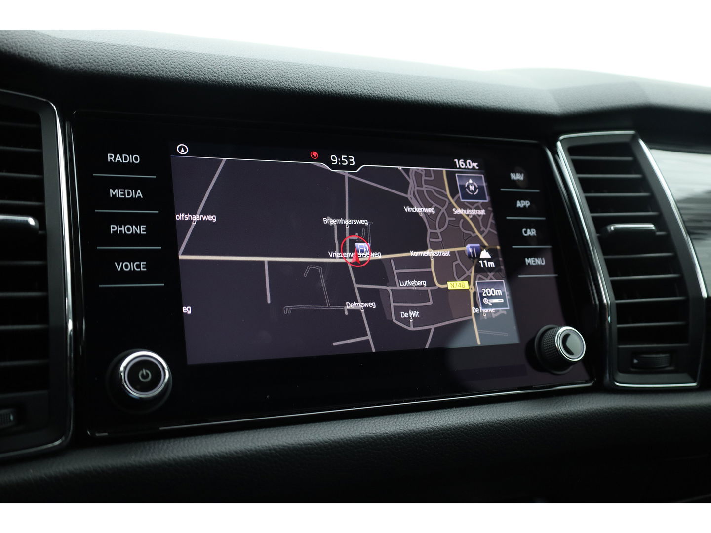 Škoda Kodiaq 1.5 TSI Style Business 7p. DSG | Pano | Camera | Trekhaak | Apple CarPlay | Dodehoekdet. | Stoelverw. | Keyless | Navi