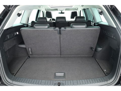 Škoda Kodiaq 1.5 TSI Style Business 7p. DSG | Pano | Camera | Trekhaak | Apple CarPlay | Dodehoekdet. | Stoelverw. | Keyless | Navi
