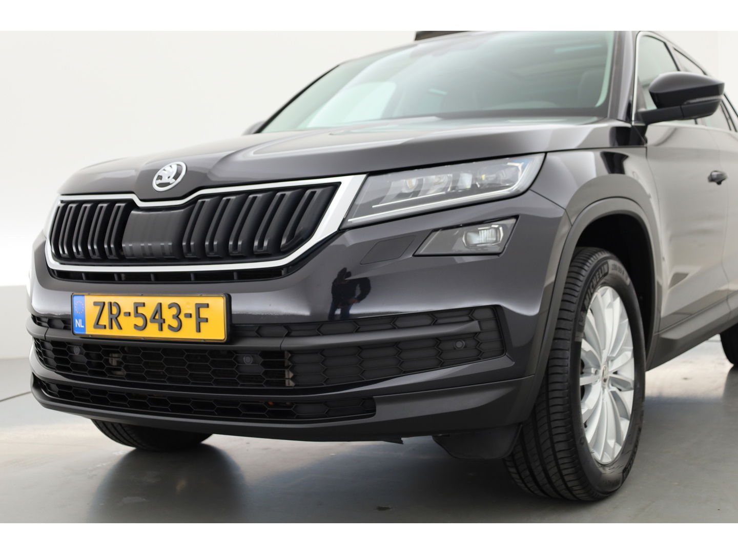 Škoda Kodiaq 1.5 TSI Style Business 7p. DSG | Pano | Camera | Trekhaak | Apple CarPlay | Dodehoekdet. | Stoelverw. | Keyless | Navi