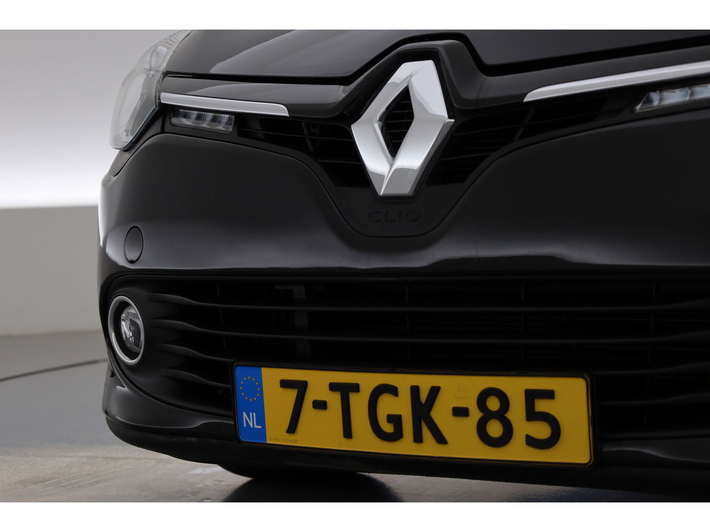 Renault Clio Estate 0.9 TCe | Navi | Cruise Control | PDC+A | Airco | Bluetooth | 16''