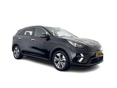 Kia e-Niro ExecutiveLine 64 kWh [ 3-Fase ] {SOH-100%} (INCL.BTW) Aut.*LEATHER | FULL-LED | NAVI-FULLMAP | ADAPTIVE-CRUISE | CAMERA | MEMORY-PACK | LANE-ASSIST | KEYLESS | DIGI-COCKPIT | PRIVACY-GLASS | 17"ALU*