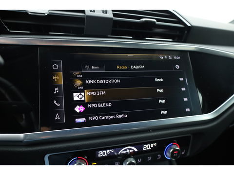 Audi Q3 Sportback 35 TFSI S Line | Pano | Bang & Olufsen | Standkachel | Camera | Adapt. Cruise | Elek. Trekhaak | Stoelverw. | Dodehoekdet. |