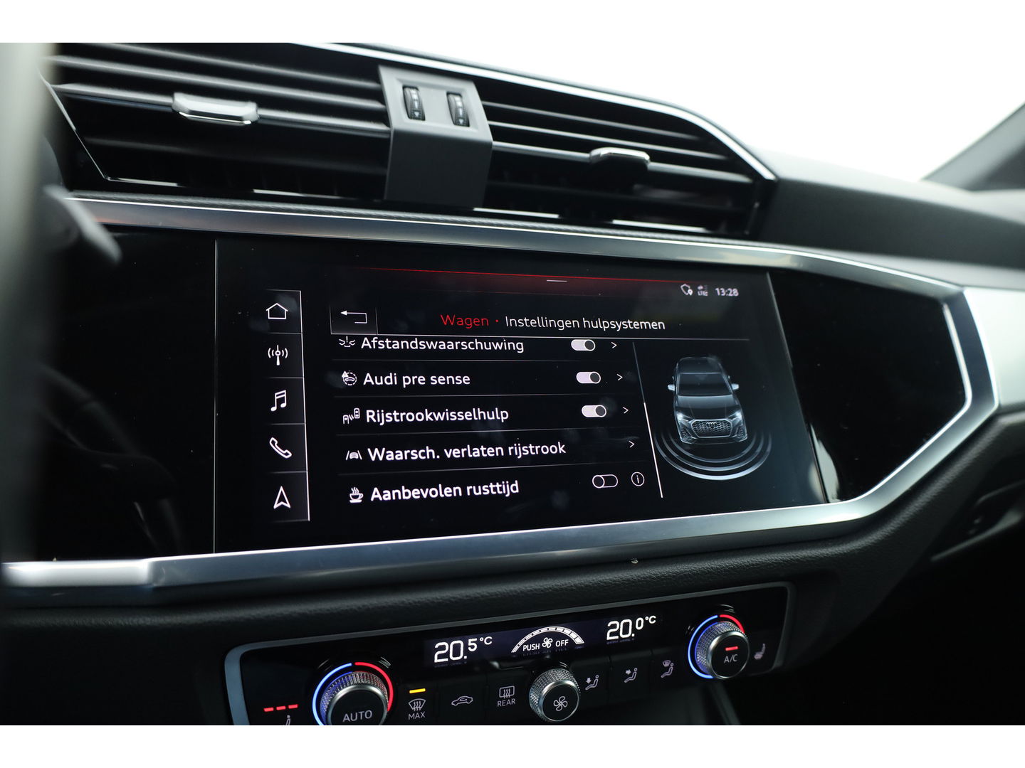 Audi Q3 Sportback 35 TFSI S Line | Pano | Bang & Olufsen | Standkachel | Camera | Adapt. Cruise | Elek. Trekhaak | Stoelverw. | Dodehoekdet. |