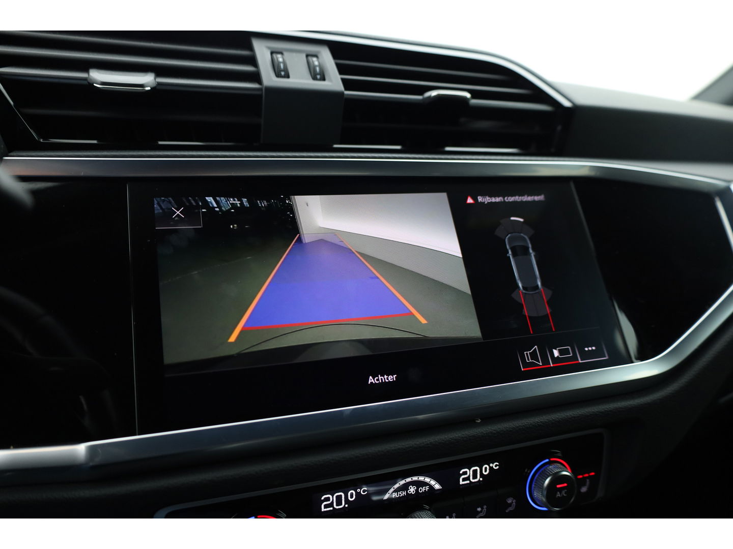 Audi Q3 Sportback 35 TFSI S Line | Pano | Bang & Olufsen | Standkachel | Camera | Adapt. Cruise | Elek. Trekhaak | Stoelverw. | Dodehoekdet. |