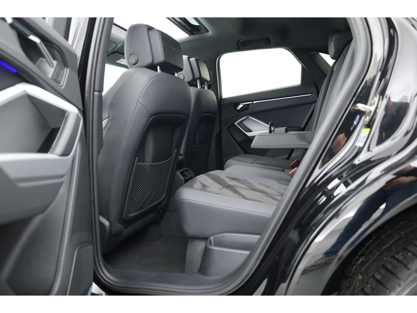 Audi Q3 Sportback 35 TFSI S Line | Pano | Bang & Olufsen | Standkachel | Camera | Adapt. Cruise | Elek. Trekhaak | Stoelverw. | Dodehoekdet. |