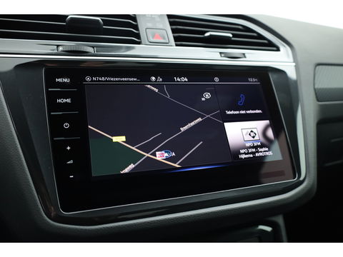 Volkswagen Tiguan 1.4 TSI eHybrid R-Line Black style | Pano | 360cam | Elek. Trekhaak | 19'' | Stoel- Stuurverw. | Adapt. Cruise |