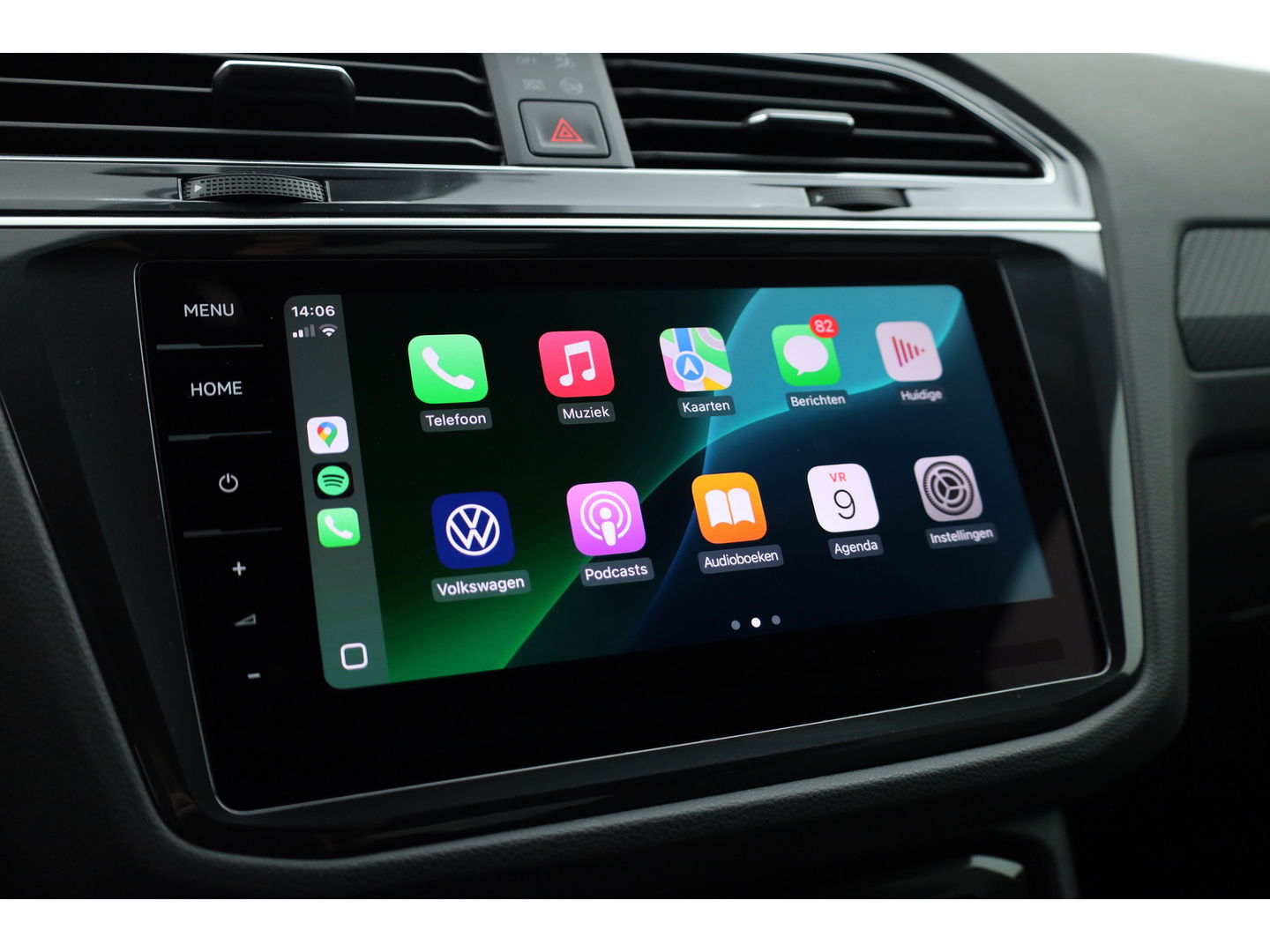 Volkswagen Tiguan 1.4 TSI eHybrid R-Line Black style | Pano | 360cam | Elek. Trekhaak | 19'' | Stoel- Stuurverw. | Adapt. Cruise |