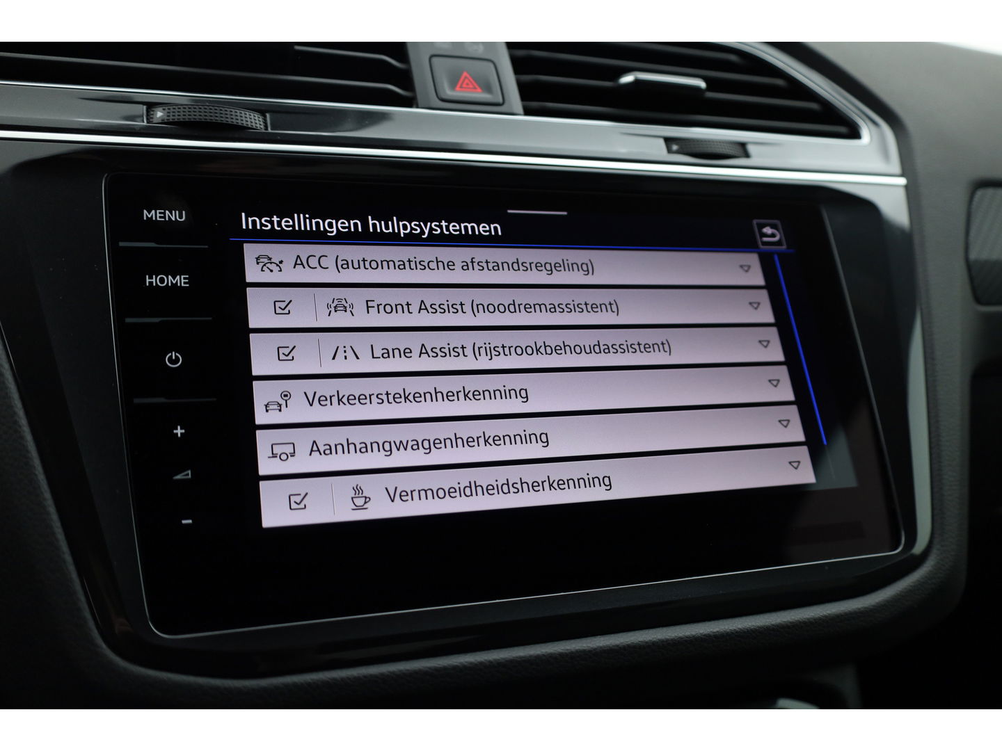 Volkswagen Tiguan 1.4 TSI eHybrid R-Line Black style | Pano | 360cam | Elek. Trekhaak | 19'' | Stoel- Stuurverw. | Adapt. Cruise |