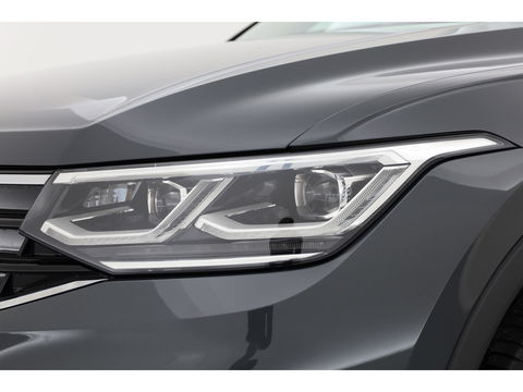 Volkswagen Tiguan 1.4 TSI eHybrid R-Line Black style | Pano | 360cam | Elek. Trekhaak | 19'' | Stoel- Stuurverw. | Adapt. Cruise |