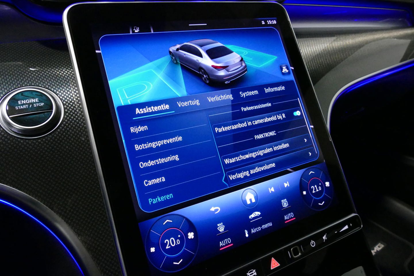 Mercedes-Benz C-Klasse 300 e AMG Line / C63s AMG Diffuser / Panamericana Grill / Panoramadak / Elektr. verstelbare voorstoelen + memory / Head-up Display / Ambienteverlichting Premium / Stoelverwarming / Apple Carplay - Android Auto / Rondomzichtcamera / 20'' LMV / LED High Per