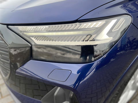 Audi Q4 e-tron 40 Launch edition S Competition 77 kWh 2X S-LINE PANO l MATRIX l CAMERA l ADAPT.CRUISE l ORG.NL l DEALER OND