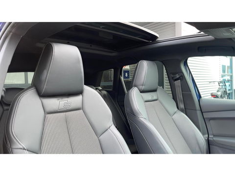 Audi Q4 e-tron 40 Launch edition S Competition 77 kWh 2X S-LINE PANO l MATRIX l CAMERA l ADAPT.CRUISE l ORG.NL l DEALER OND