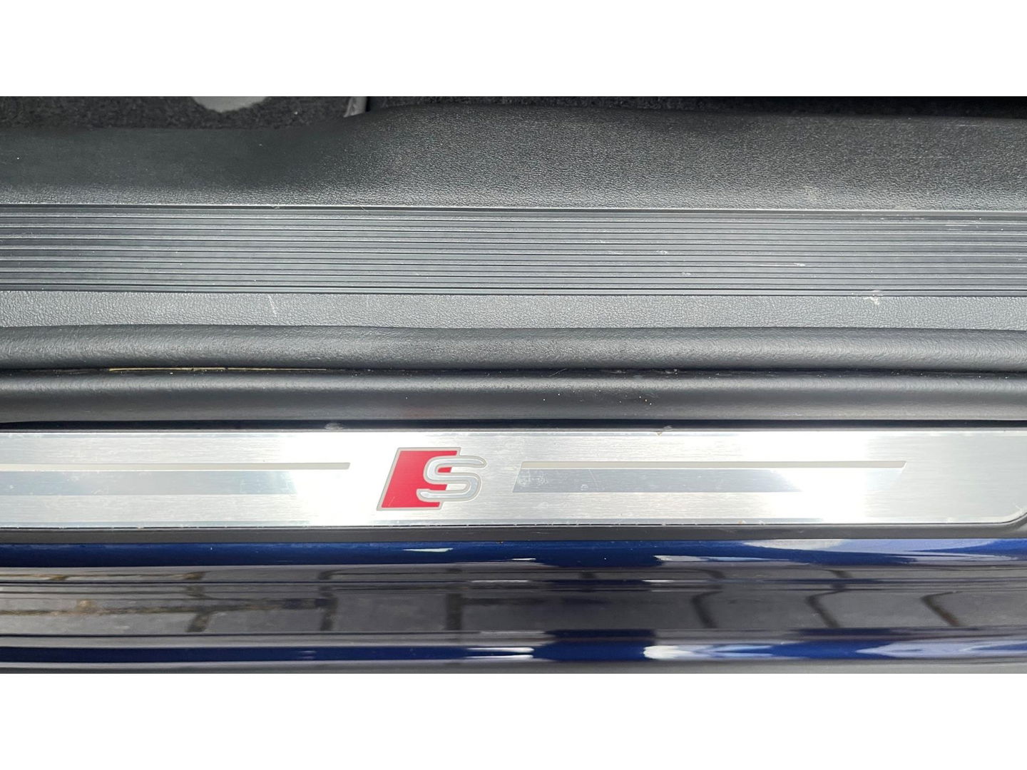 Audi Q4 e-tron 40 Launch edition S Competition 77 kWh 2X S-LINE PANO l MATRIX l CAMERA l ADAPT.CRUISE l ORG.NL l DEALER OND