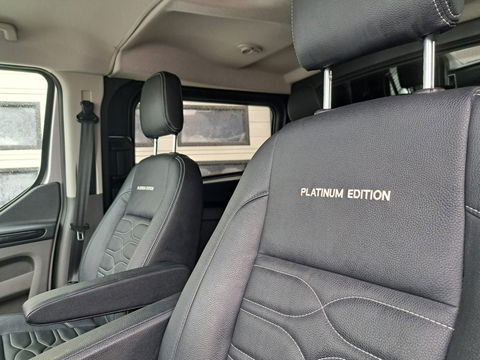 Ford Transit Custom 320 2.0 TDCI 130 pk Automaat - L2 DC - Platinum
