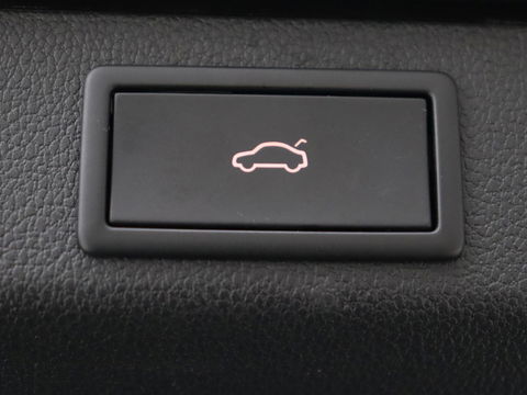 Škoda Superb 1.4 TSI iV Sportline | Stoelverwarming | Alcantara | Adaptive cruise | Camera | Carplay | Matrix LED | Stuurverwarming | Virtual Cockpit | Navigatie | Parkeerhulp | Sportstoelen | Sfeerverlichting | PHEV | Plug In