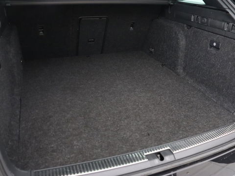 Škoda Superb 1.4 TSI iV Sportline | Stoelverwarming | Alcantara | Adaptive cruise | Camera | Carplay | Matrix LED | Stuurverwarming | Virtual Cockpit | Navigatie | Parkeerhulp | Sportstoelen | Sfeerverlichting | PHEV | Plug In