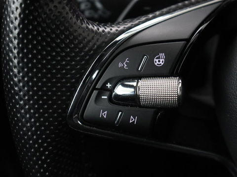 Škoda Superb 1.4 TSI iV Sportline | Stoelverwarming | Alcantara | Adaptive cruise | Camera | Carplay | Matrix LED | Stuurverwarming | Virtual Cockpit | Navigatie | Parkeerhulp | Sportstoelen | Sfeerverlichting | PHEV | Plug In