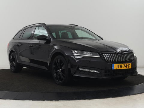 Škoda Superb 1.4 TSI iV Sportline | Stoelverwarming | Alcantara | Adaptive cruise | Camera | Carplay | Matrix LED | Stuurverwarming | Virtual Cockpit | Navigatie | Parkeerhulp | Sportstoelen | Sfeerverlichting | PHEV | Plug In