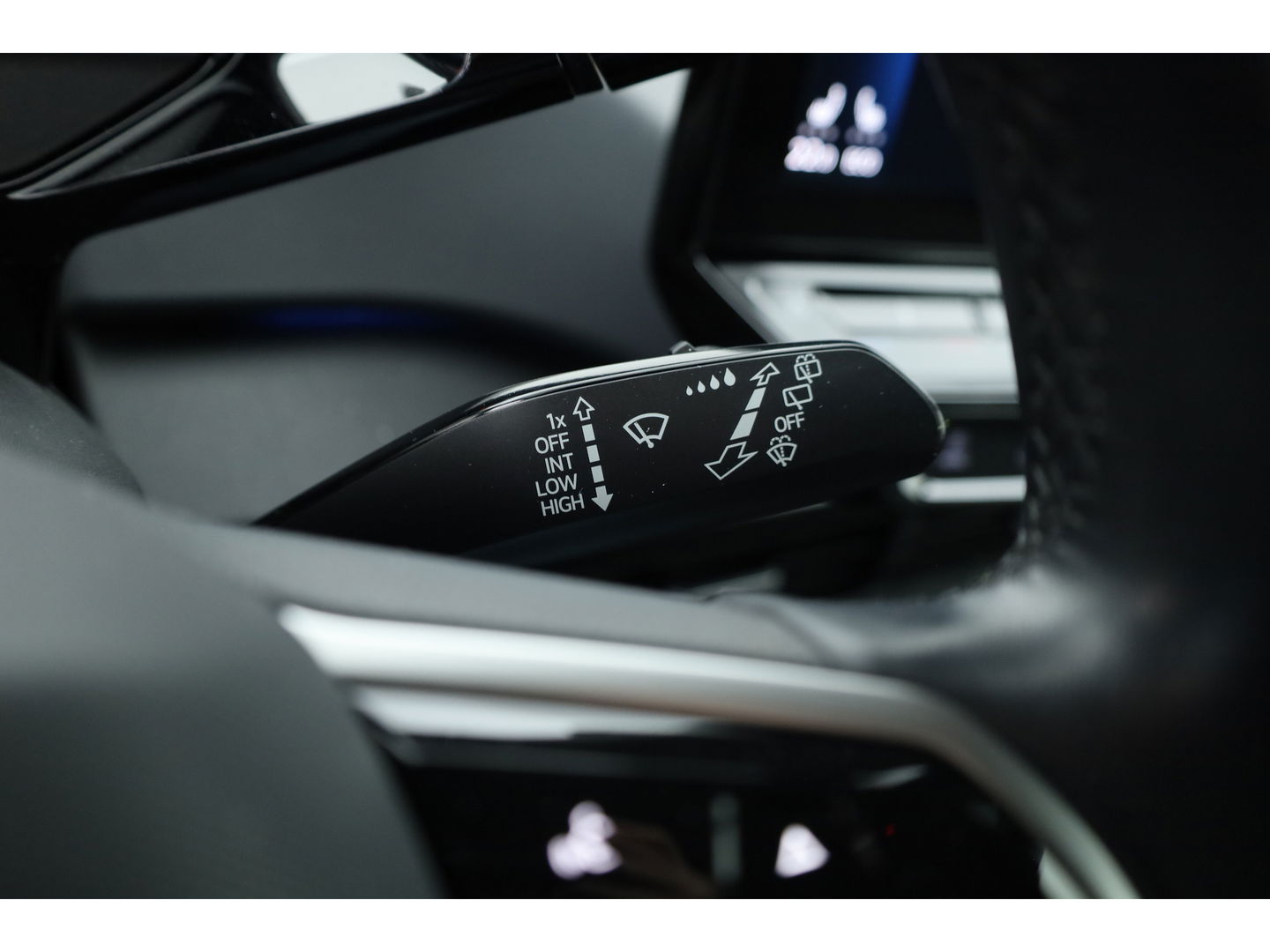 Volkswagen ID.3 Pro 58 kWh | Adapt. Cruise | Stoel- Stuurverwarming | Apple CarPlay | PDC V+A | Navi