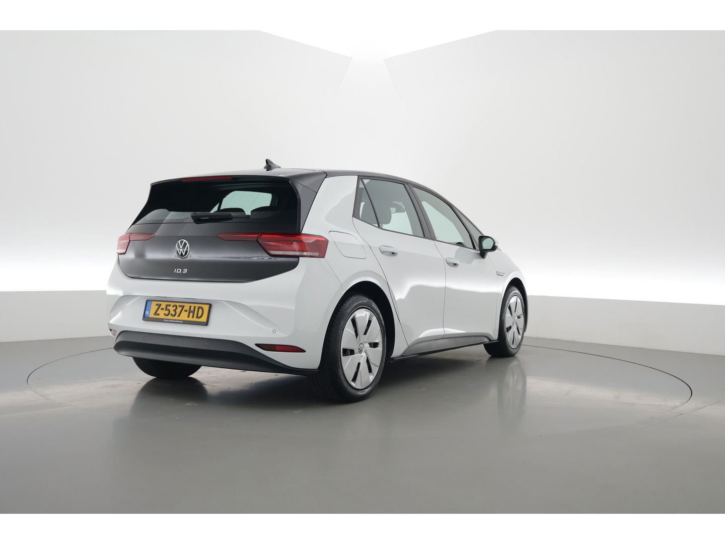 Volkswagen ID.3 Pro 58 kWh | Adapt. Cruise | Stoel- Stuurverwarming | Apple CarPlay | PDC V+A | Navi