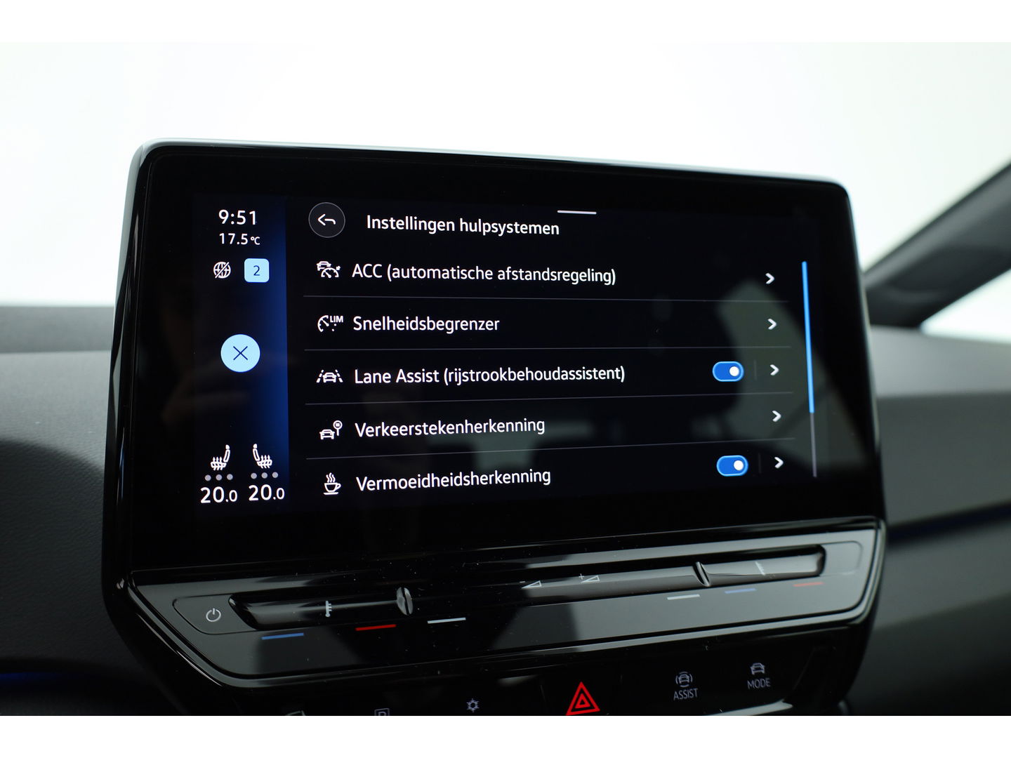 Volkswagen ID.3 Pro 58 kWh | Adapt. Cruise | Stoel- Stuurverwarming | Apple CarPlay | PDC V+A | Navi