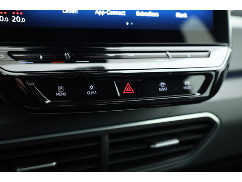 Volkswagen ID.3 Pro 58 kWh | Adapt. Cruise | Stoel- Stuurverwarming | Apple CarPlay | PDC V+A | Navi