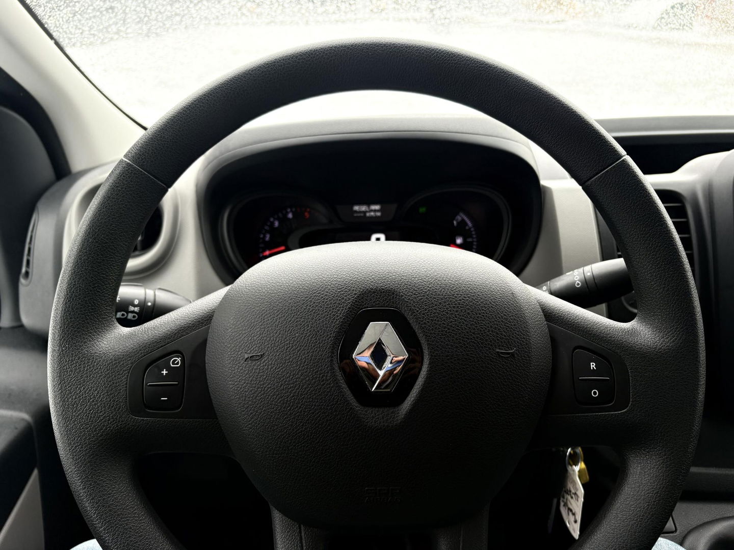 Renault Trafic 1.6 dCi T29 L2H1 DC | 5P | LMV |