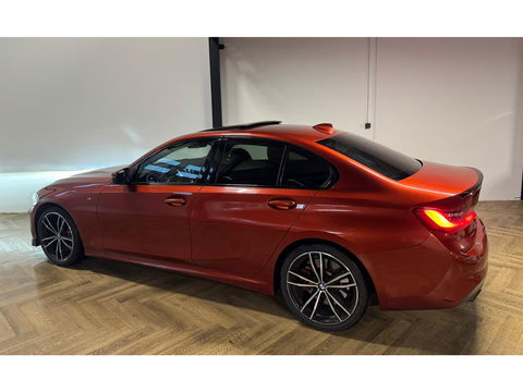 BMW 3-serie 320i High Executive Edition PANO KEYLESS