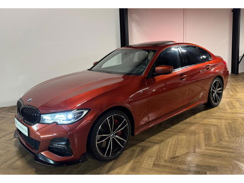 BMW 3-serie 320i High Executive Edition PANO KEYLESS
