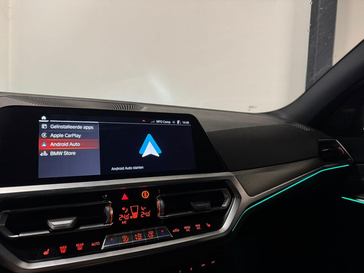 BMW 3-serie 320i High Executive Edition PANO KEYLESS