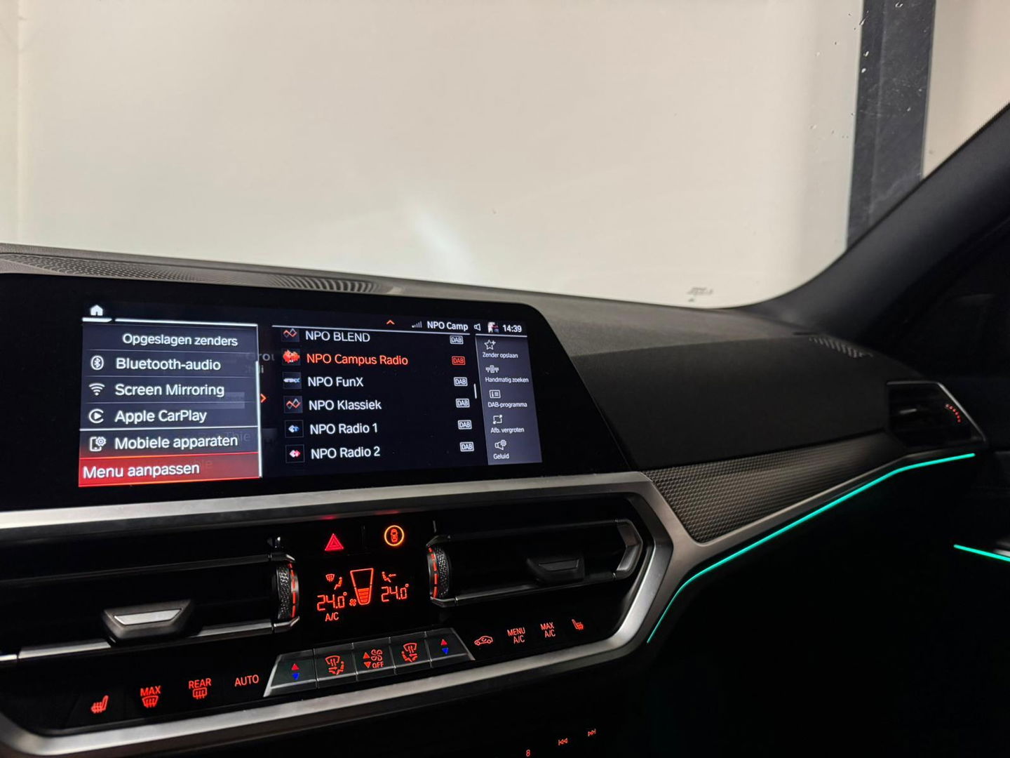 BMW 3-serie 320i High Executive Edition PANO KEYLESS