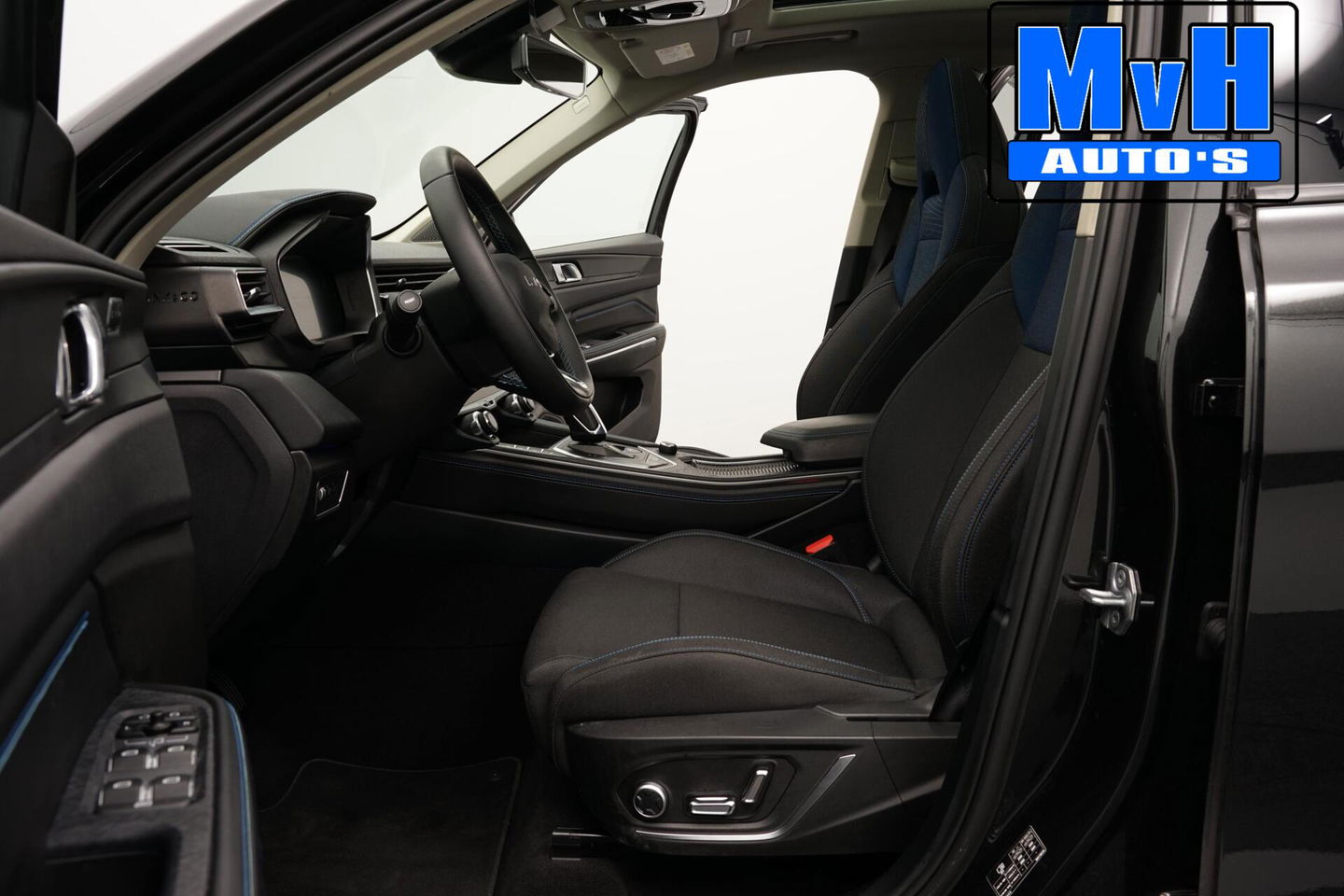 Lynk & Co 01 1.5 Plug-in Hybride|GOLD/BLACK EDITION|CAMERA|NAP