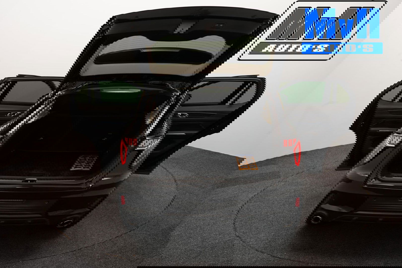 Lynk & Co 01 1.5 Plug-in Hybride|GOLD/BLACK EDITION|CAMERA|NAP