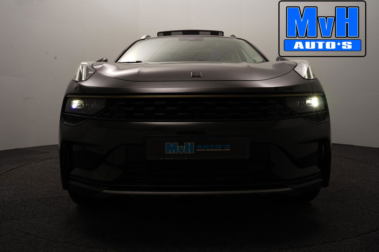 Lynk & Co 01 1.5 Plug-in Hybride|GOLD/BLACK EDITION|CAMERA|NAP