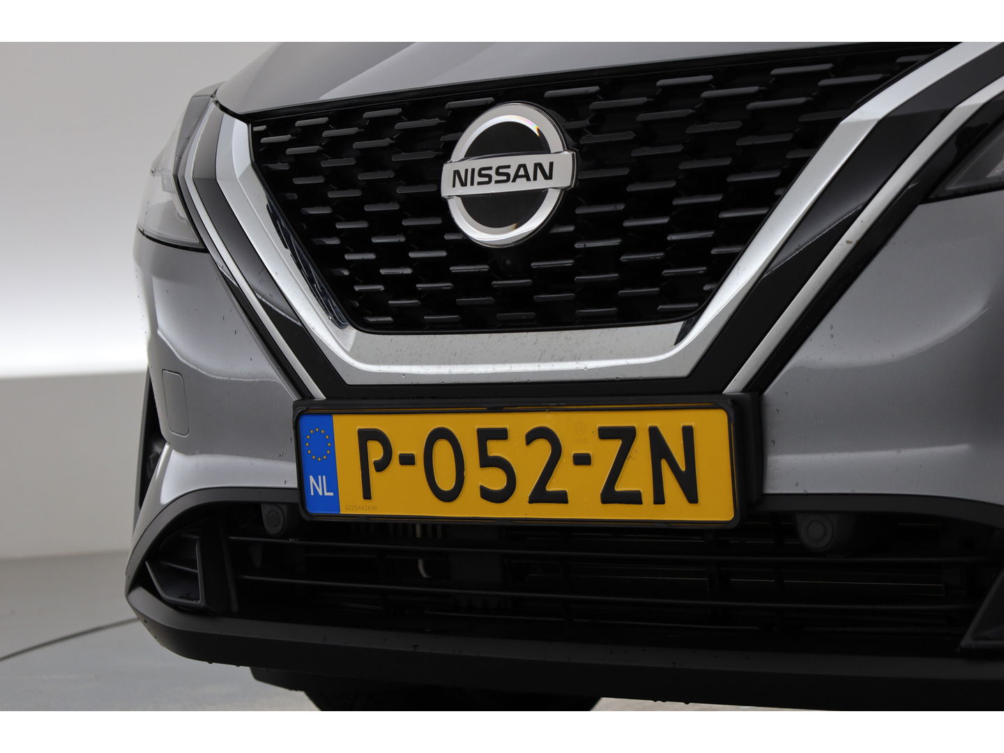 Nissan QASHQAI 1.3 MHEV Xtronic N-Connecta | Automaat | 360cam | Trekhaak | ACC | Stoel- Stuurverw. | Apple CarPlay | Dodehoekdet.