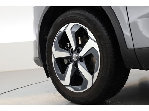 Nissan QASHQAI 1.3 MHEV Xtronic N-Connecta | Automaat | 360cam | Trekhaak | ACC | Stoel- Stuurverw. | Apple CarPlay | Dodehoekdet.